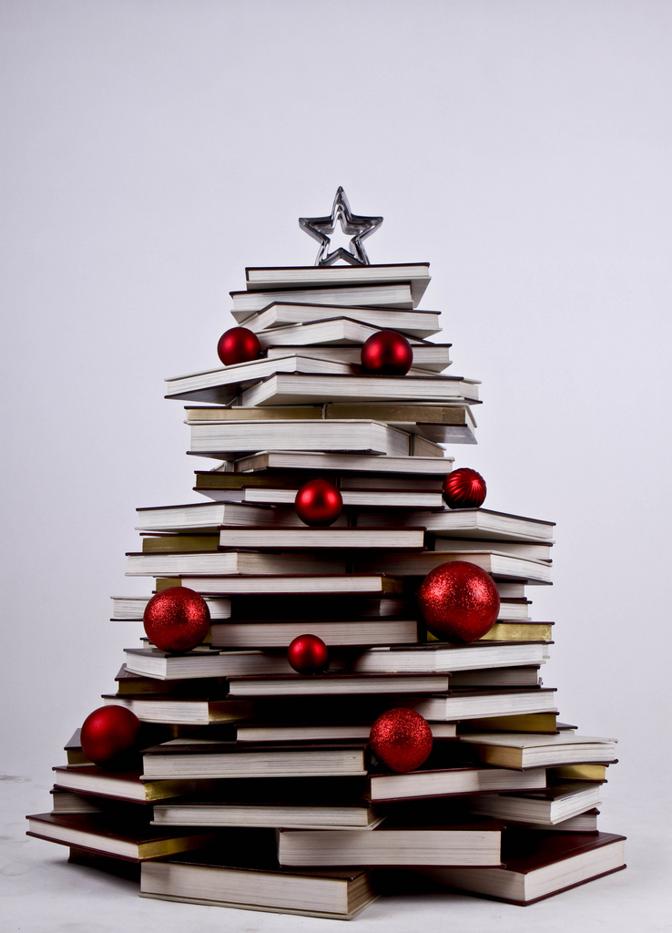 day_134__365_my_book_christmas_treeeee_for_2012